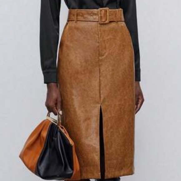 Luxe Vegan Leather Split hem Belted Midi Skirt - Picture 7 of 7